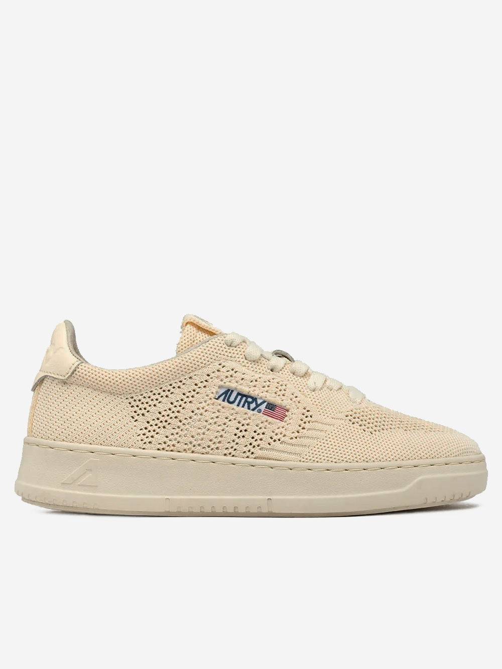 M Medalist Easeknit Low beige Stoff